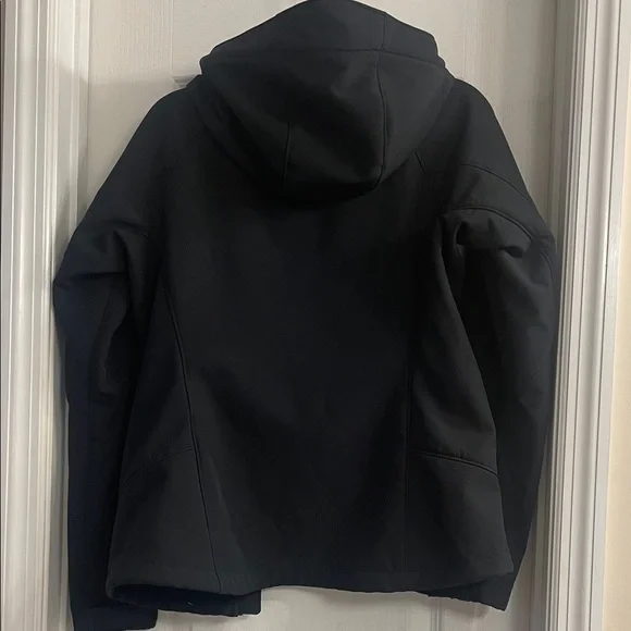 Columbia Women's Black Omni Wind Jacket - Picture 12 of 16
